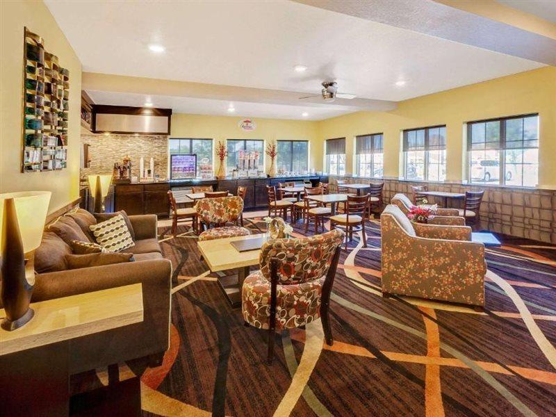 Super 8 By Wyndham Akron S/Green/Uniontown Oh Экстерьер фото