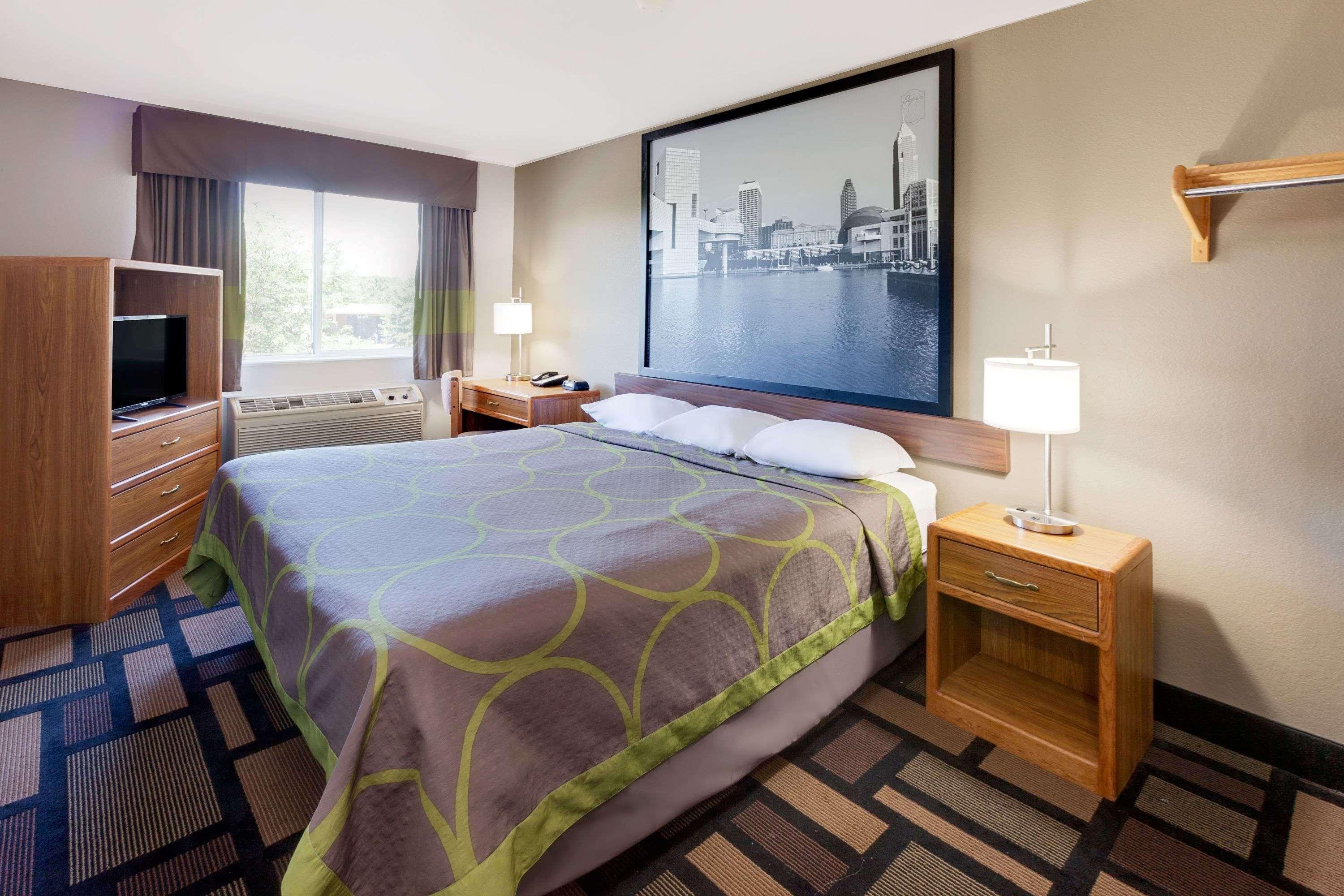 Super 8 By Wyndham Akron S/Green/Uniontown Oh Экстерьер фото